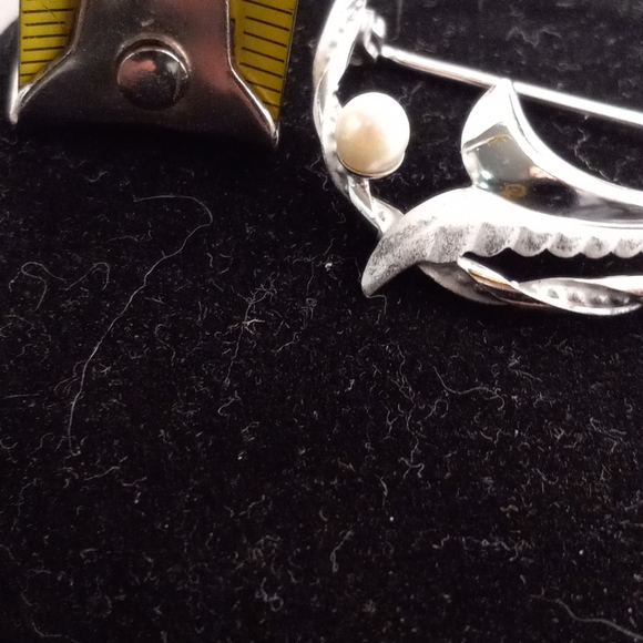 Vintage Signed DCE Sterling Silver Wreath W/Genuine Pearl Leaf Brooch Pin - Picture 9 of 9